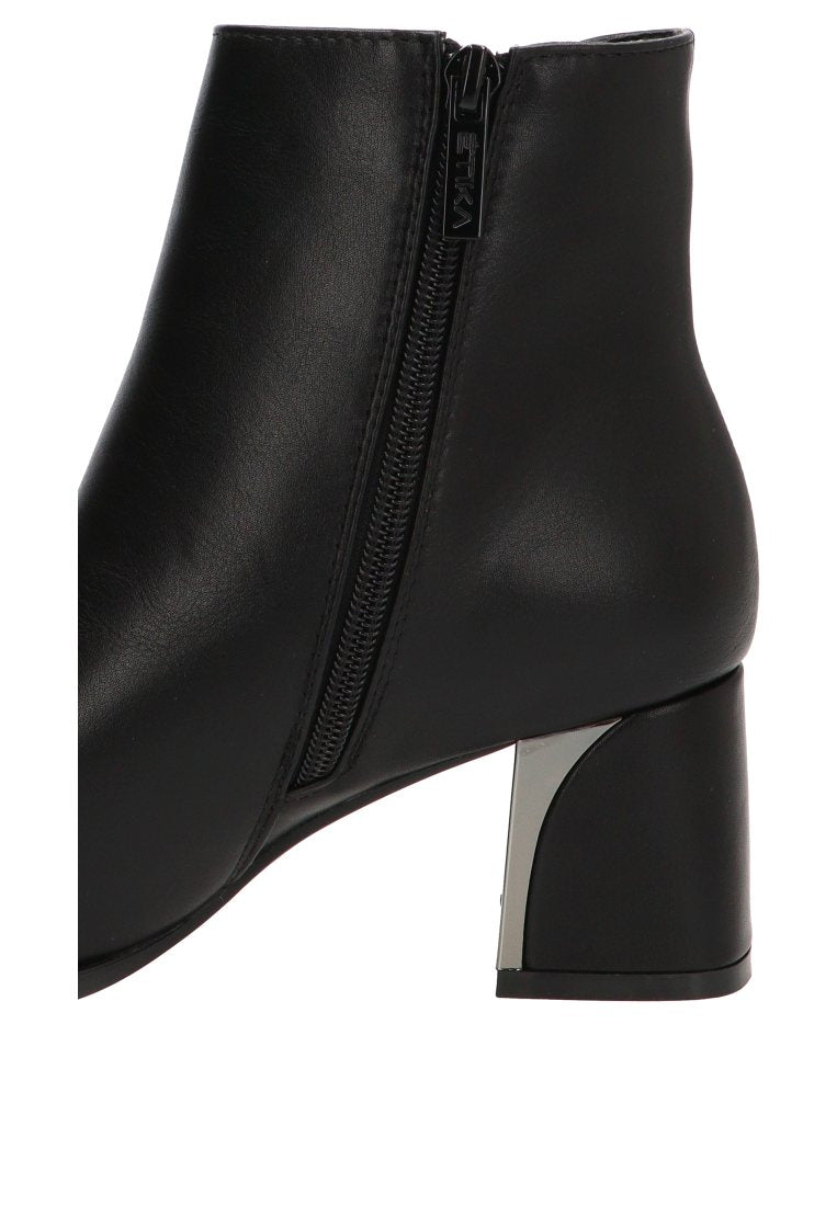 BOTIN DETALLE TACON LAURA 32019 ETIKA MUJER NEGRO