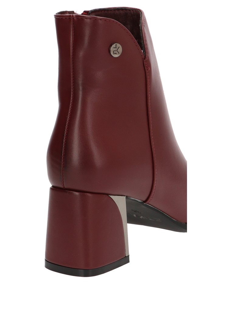 BOTIN DETALLE TACON LAURA 3201 ETIKA MUJER BURDEOS