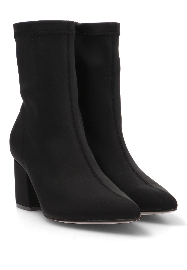 BOTIN DE CALCETIN JULIETTE 32017 ETIKA MUJER NEGRO