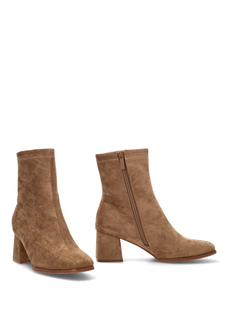 BOTIN ANTELINA VIOLETA 32012 ETIKA MUJER TAUPE