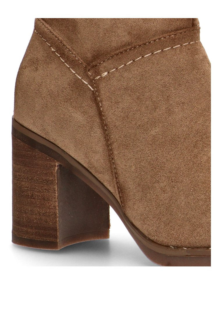 BOTIN ARREGLADO TACON MADERA SOFIA 01 11037 ETIKA MUJER TAUPE