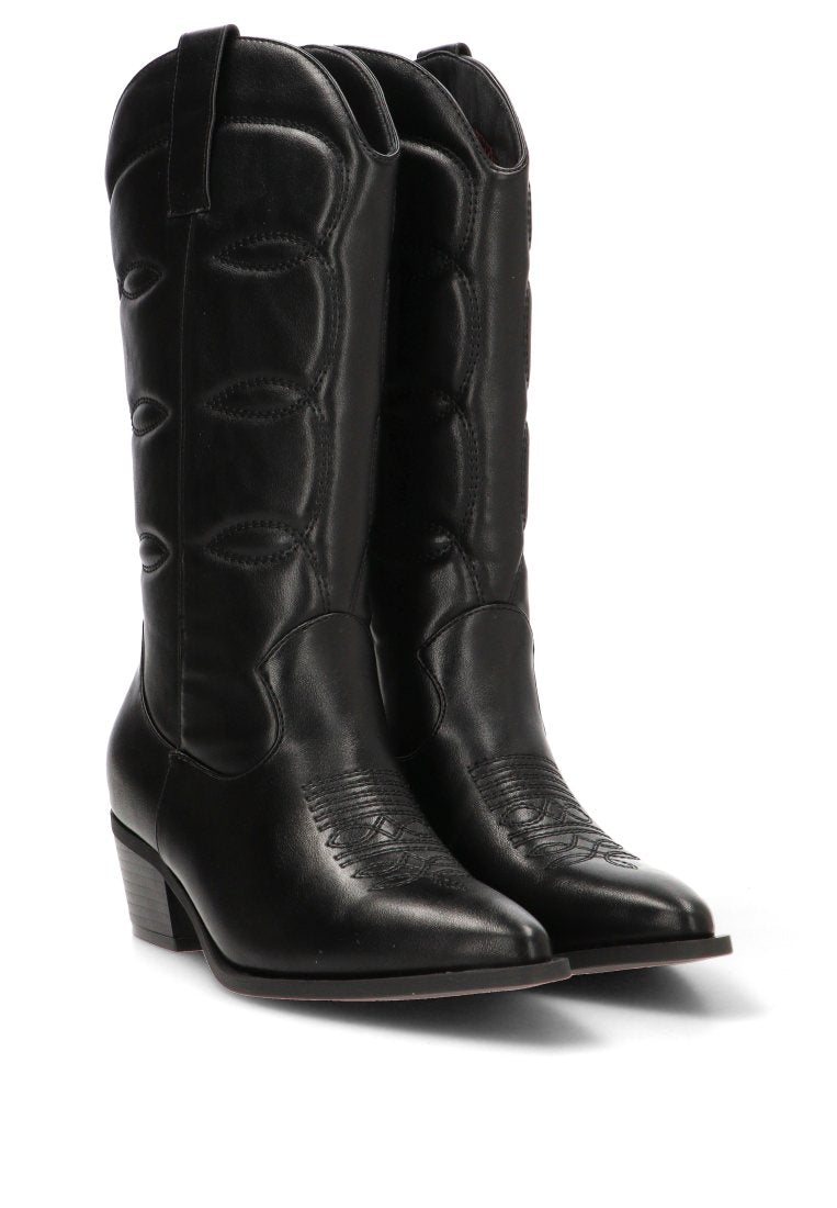BOTA CAMPERA VALLEY 110540 ETIKA MUJER NEGRO