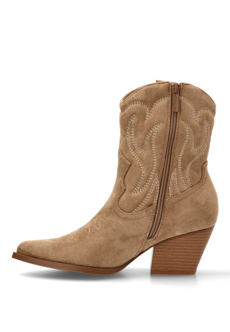 BOTIN CAMPERO PESPUNTES MARIE 110542 ETIKA MUJER TAUPE
