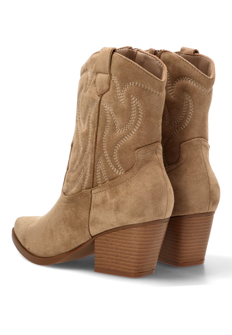 BOTIN CAMPERO PESPUNTES MARIE 110542 ETIKA MUJER TAUPE