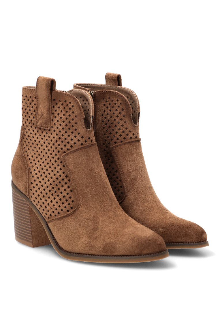 BOTiN CALADO AREN 31127 ETIKA MUJER CAMEL