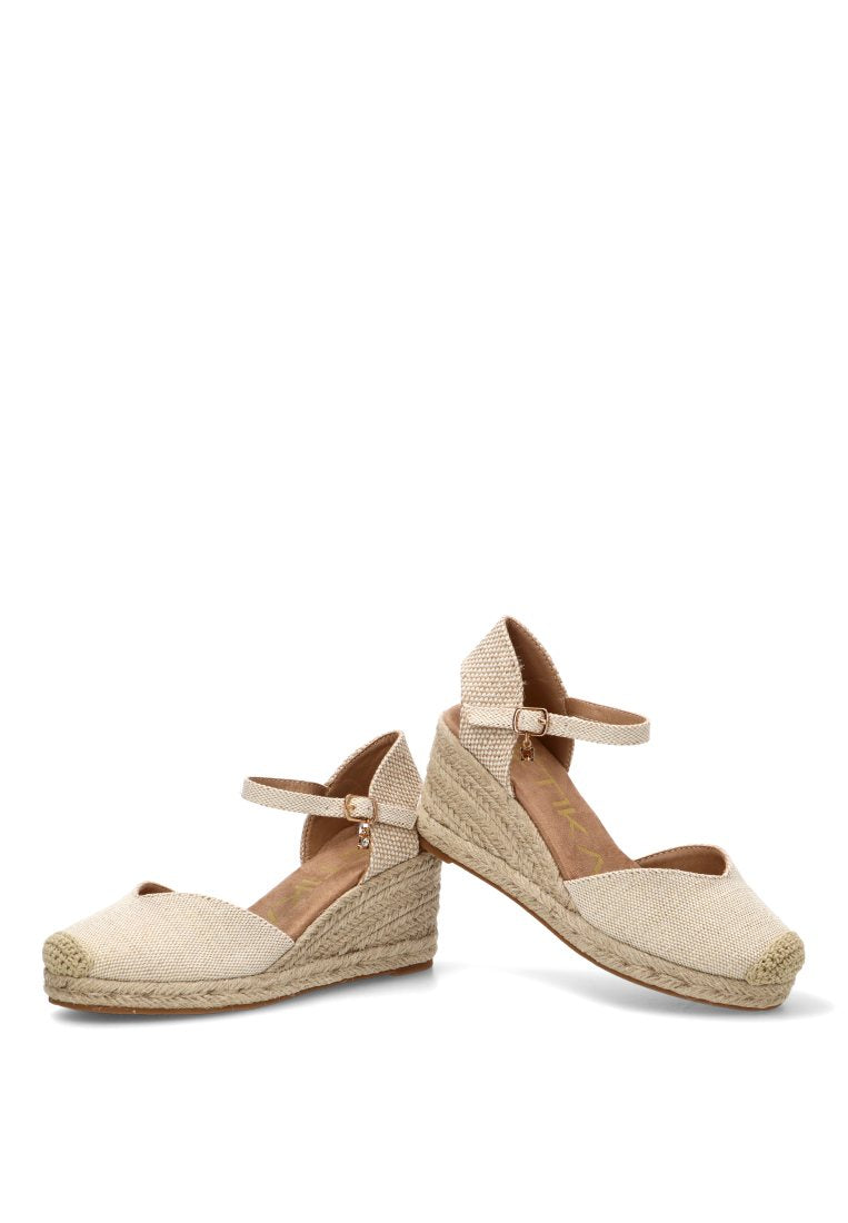 ESPARTEyA CON CUyA MEDIA LA REYA 20010 ETIKA MUJER LINO