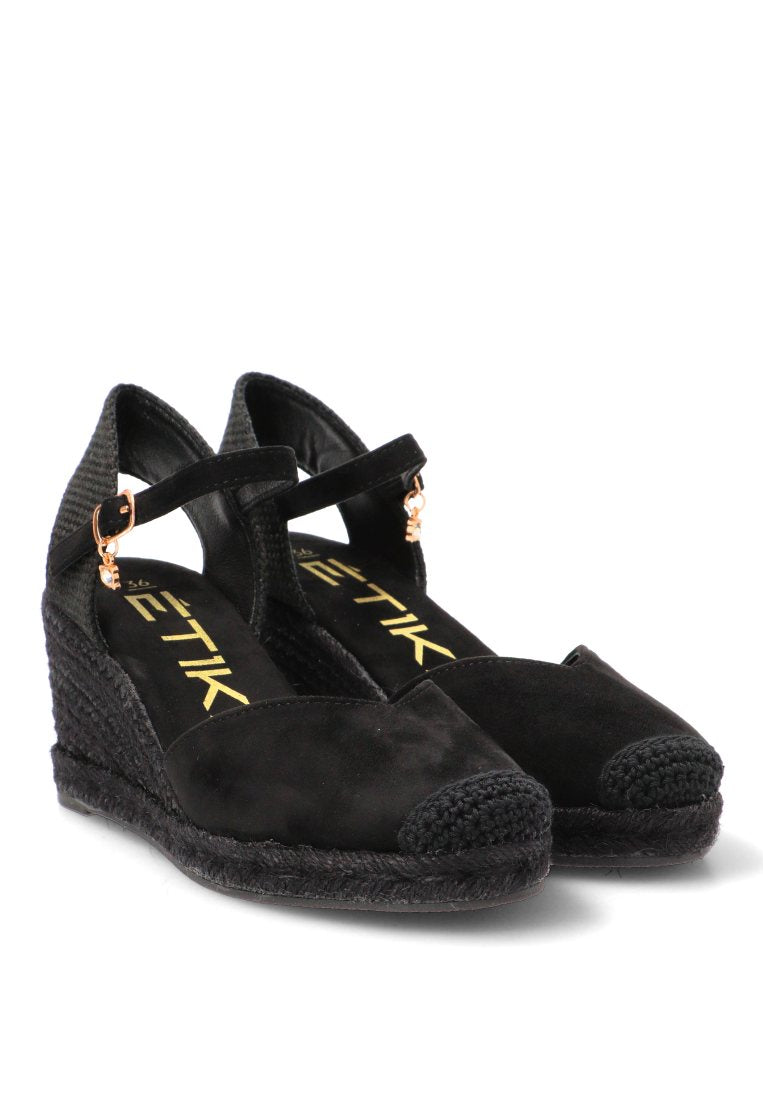 ESPARTEyA CON CUyA MEDIA LA REYA 20010 ETIKA MUJER NEGRO