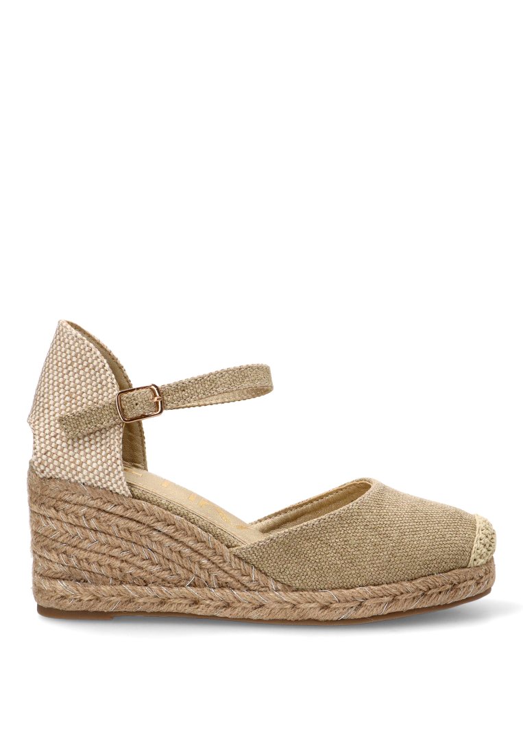 ESPARTEyA MINORKA 01 20045 ETIKA MUJER ORO