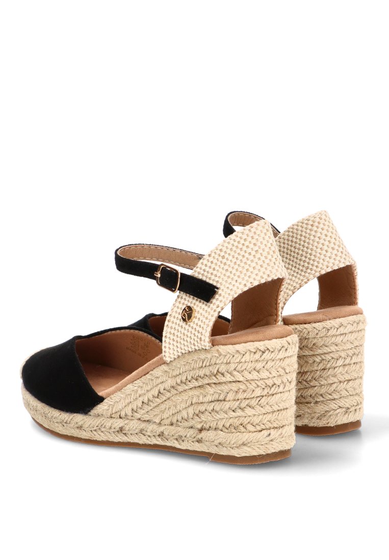 ESPARTEyA CON CUyA MEDIA LA REYA 20010 ETIKA MUJER NEGRO