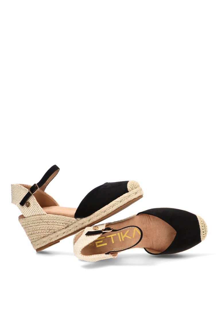 ESPARTEyA CON CUyA MEDIA LA REYA 20010 ETIKA MUJER NEGRO